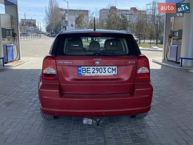 Красный Додж Калибер, объемом двигателя 2 л и пробегом 206 тыс. км за 6900 $, фото 8 на Automoto.ua