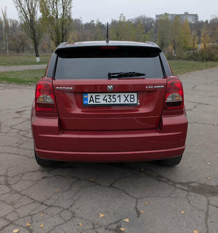 Красный Додж Калибер, объемом двигателя 2 л и пробегом 205 тыс. км за 7800 $, фото 6 на Automoto.ua