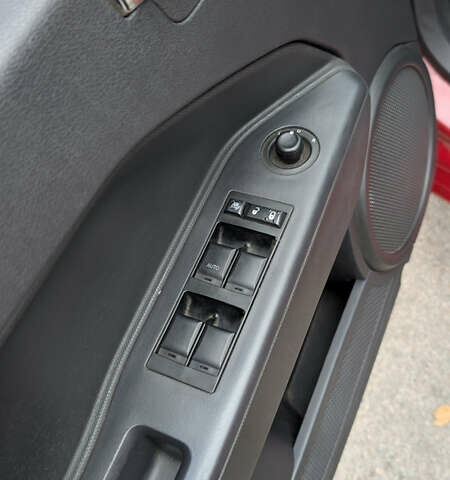 Красный Додж Калибер, объемом двигателя 2 л и пробегом 205 тыс. км за 7800 $, фото 14 на Automoto.ua