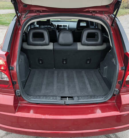 Красный Додж Калибер, объемом двигателя 2 л и пробегом 205 тыс. км за 7800 $, фото 23 на Automoto.ua