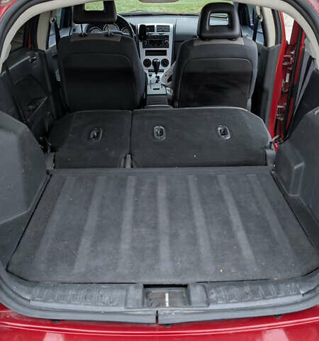 Красный Додж Калибер, объемом двигателя 2 л и пробегом 205 тыс. км за 7800 $, фото 26 на Automoto.ua