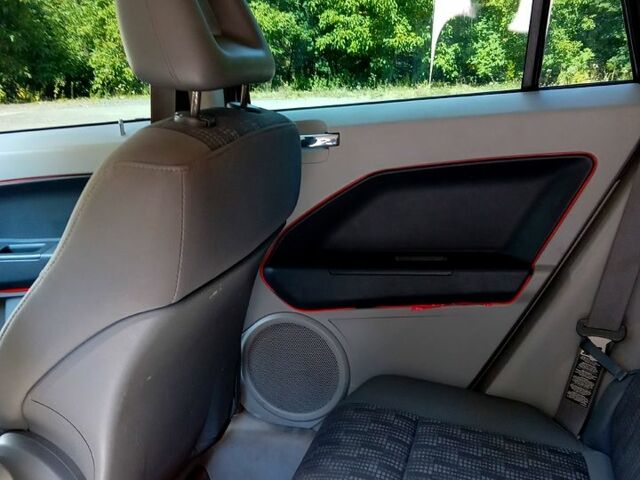 Додж Калибер, объемом двигателя 2 л и пробегом 260 тыс. км за 6200 $, фото 6 на Automoto.ua