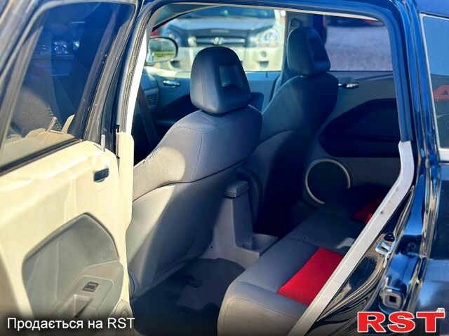 Додж Caliber, об'ємом двигуна 2 л та пробігом 300 тис. км за 2700 $, фото 3 на Automoto.ua