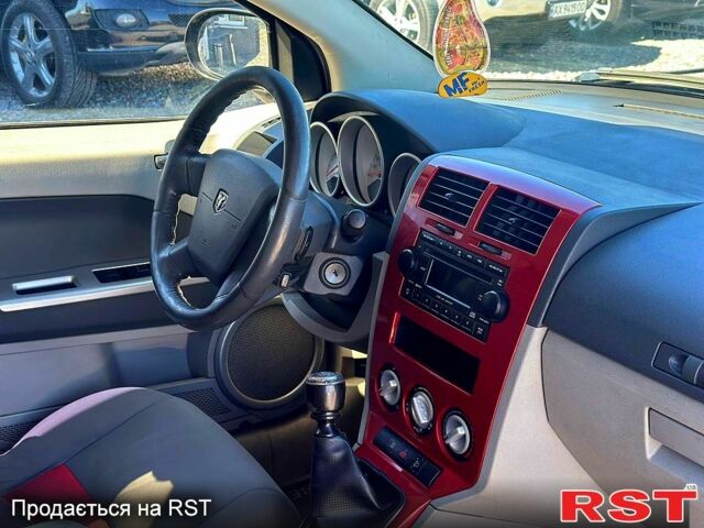 Додж Caliber, об'ємом двигуна 2 л та пробігом 300 тис. км за 2700 $, фото 4 на Automoto.ua