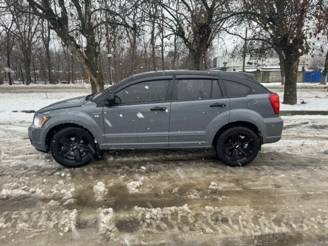 Серый Додж Калибер, объемом двигателя 2 л и пробегом 268 тыс. км за 6950 $, фото 2 на Automoto.ua