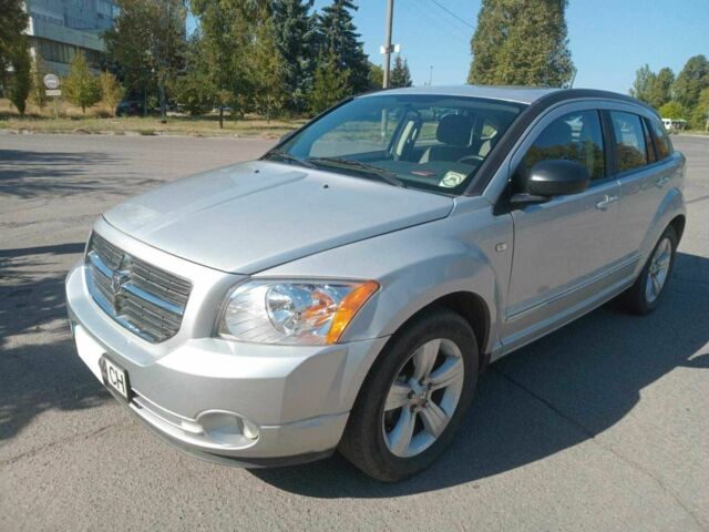 Серый Додж Калибер, объемом двигателя 2 л и пробегом 43 тыс. км за 9800 $, фото 6 на Automoto.ua