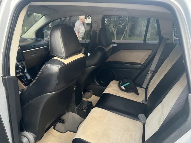 Серый Додж Калибер, объемом двигателя 2 л и пробегом 180 тыс. км за 4999 $, фото 13 на Automoto.ua