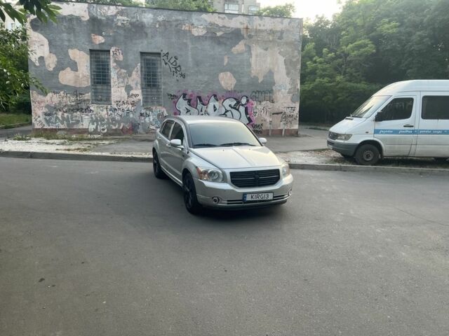 Серый Додж Калибер, объемом двигателя 2 л и пробегом 180 тыс. км за 4999 $, фото 10 на Automoto.ua
