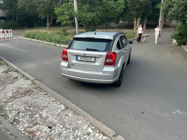 Серый Додж Калибер, объемом двигателя 2 л и пробегом 180 тыс. км за 4999 $, фото 4 на Automoto.ua