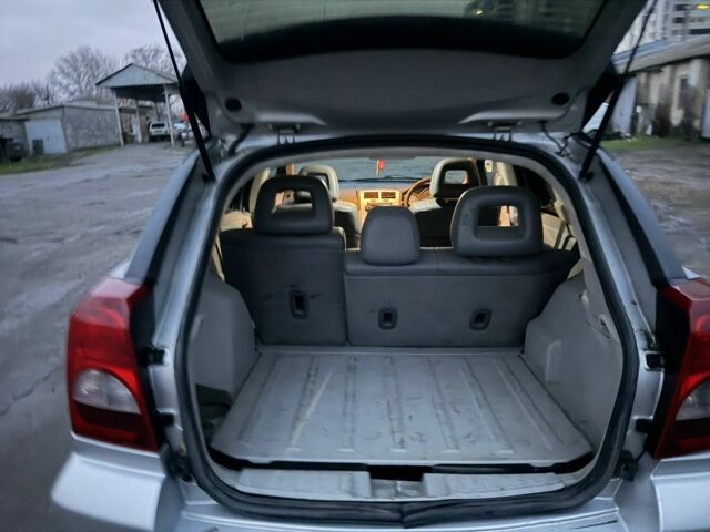 Сірий Додж Caliber, об'ємом двигуна 2 л та пробігом 210 тис. км за 2700 $, фото 8 на Automoto.ua