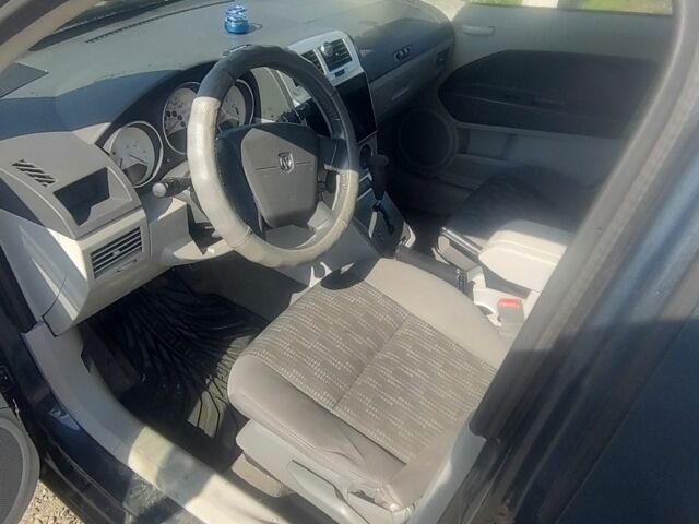 Серый Додж Калибер, объемом двигателя 2 л и пробегом 280 тыс. км за 5000 $, фото 5 на Automoto.ua