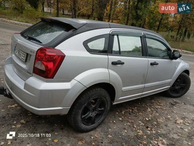 Серый Додж Калибер, объемом двигателя 2 л и пробегом 402 тыс. км за 6300 $, фото 3 на Automoto.ua