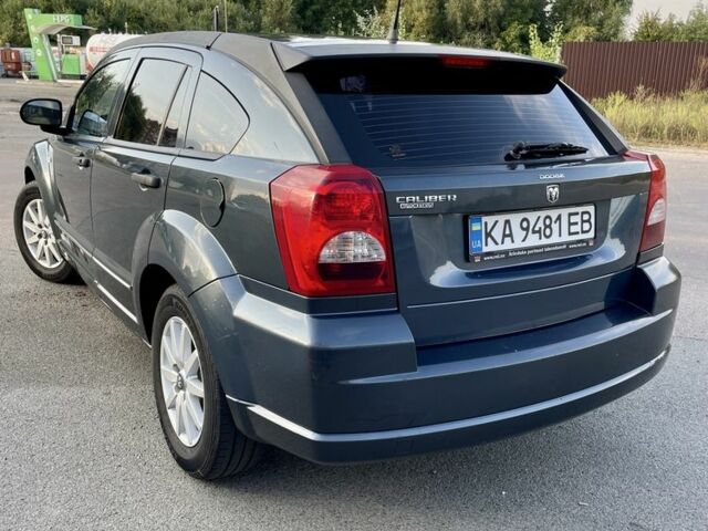 Сірий Додж Caliber, об'ємом двигуна 1.8 л та пробігом 200 тис. км за 6000 $, фото 1 на Automoto.ua