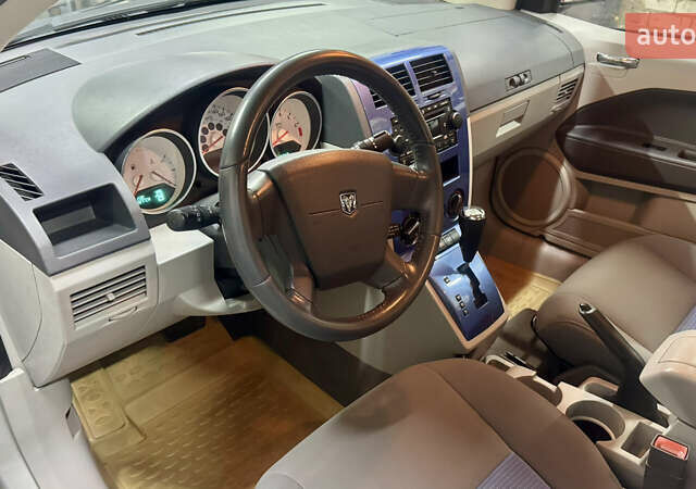 Серый Додж Калибер, объемом двигателя 2 л и пробегом 240 тыс. км за 5250 $, фото 9 на Automoto.ua