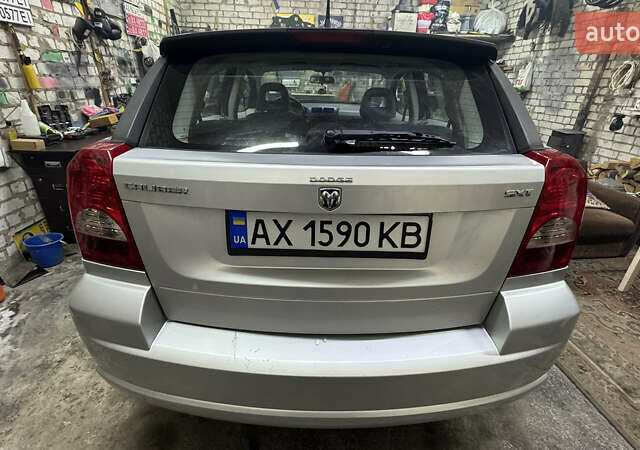 Серый Додж Калибер, объемом двигателя 2 л и пробегом 240 тыс. км за 5250 $, фото 2 на Automoto.ua