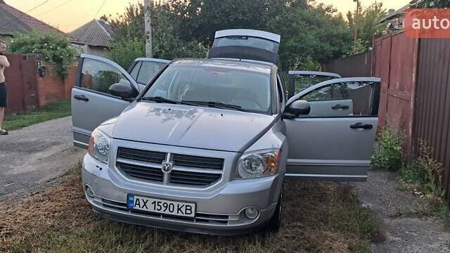 Сірий Додж Caliber, об'ємом двигуна 2 л та пробігом 244 тис. км за 6000 $, фото 7 на Automoto.ua