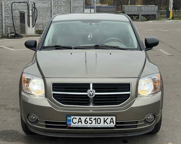 Серый Додж Калибер, объемом двигателя 1.8 л и пробегом 172 тыс. км за 5900 $, фото 1 на Automoto.ua