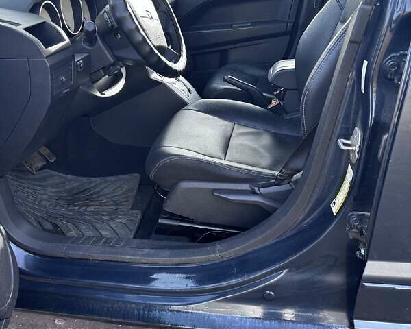 Сірий Додж Caliber, об'ємом двигуна 2 л та пробігом 269 тис. км за 5900 $, фото 6 на Automoto.ua