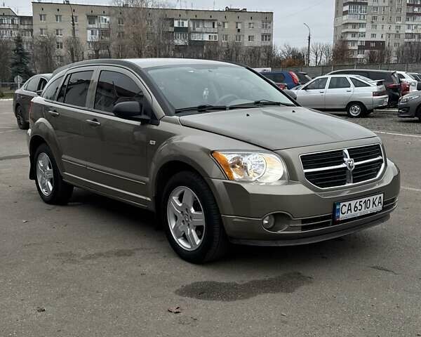 Серый Додж Калибер, объемом двигателя 1.8 л и пробегом 172 тыс. км за 5900 $, фото 2 на Automoto.ua