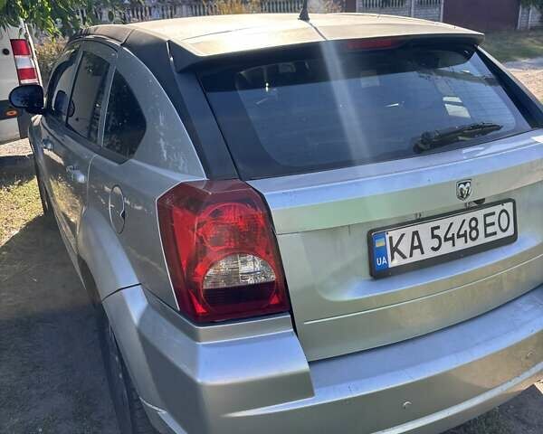 Сірий Додж Caliber, об'ємом двигуна 2 л та пробігом 213 тис. км за 3400 $, фото 4 на Automoto.ua