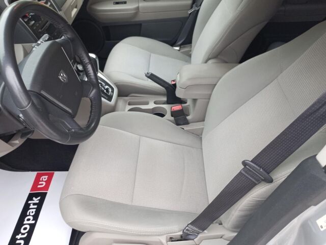 Серый Додж Калибер, объемом двигателя 2 л и пробегом 76 тыс. км за 8990 $, фото 9 на Automoto.ua