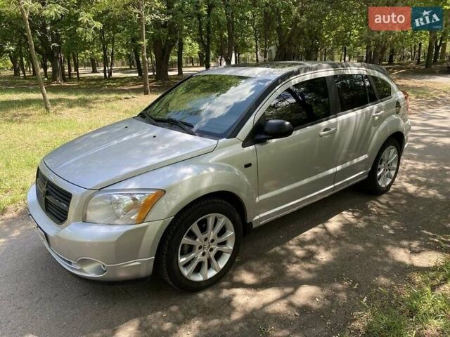 Серый Додж Калибер, объемом двигателя 2 л и пробегом 190 тыс. км за 6800 $, фото 5 на Automoto.ua