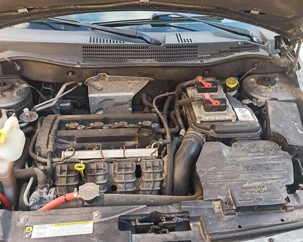 Сірий Додж Caliber, об'ємом двигуна 2 л та пробігом 185 тис. км за 8700 $, фото 2 на Automoto.ua