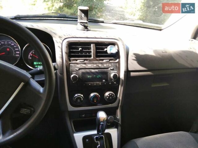 Серый Додж Калибер, объемом двигателя 2 л и пробегом 210 тыс. км за 7000 $, фото 7 на Automoto.ua