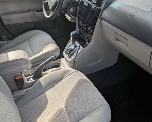 Сірий Додж Caliber, об'ємом двигуна 2 л та пробігом 177 тис. км за 7499 $, фото 9 на Automoto.ua