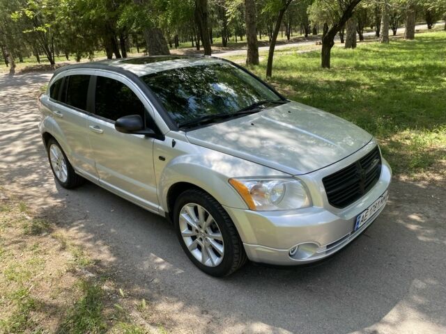 Серый Додж Калибер, объемом двигателя 2 л и пробегом 190 тыс. км за 6800 $, фото 1 на Automoto.ua