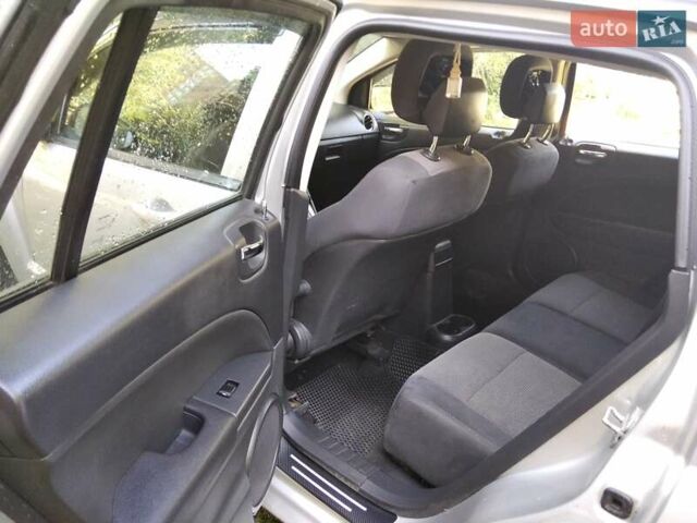 Серый Додж Калибер, объемом двигателя 2 л и пробегом 210 тыс. км за 7000 $, фото 11 на Automoto.ua