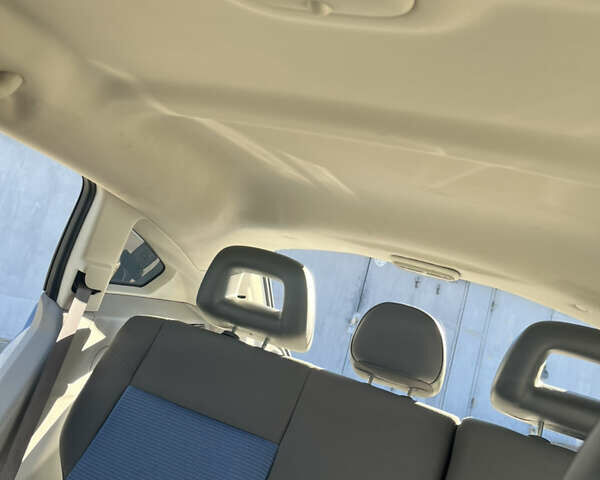 Синій Додж Caliber, об'ємом двигуна 2 л та пробігом 172 тис. км за 6200 $, фото 16 на Automoto.ua