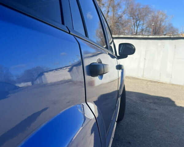 Синій Додж Caliber, об'ємом двигуна 2 л та пробігом 172 тис. км за 6200 $, фото 35 на Automoto.ua