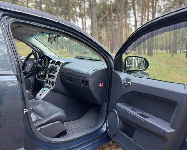 Синий Додж Калибер, объемом двигателя 2 л и пробегом 224 тыс. км за 7000 $, фото 7 на Automoto.ua