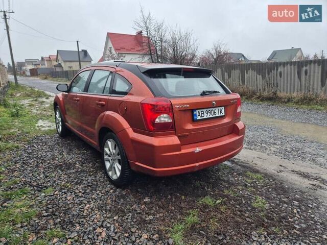Помаранчевий Додж Caliber, об'ємом двигуна 2 л та пробігом 290 тис. км за 6500 $, фото 2 на Automoto.ua