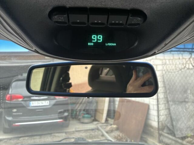 Черный Додж Караван, объемом двигателя 2.5 л и пробегом 393 тыс. км за 4000 $, фото 6 на Automoto.ua