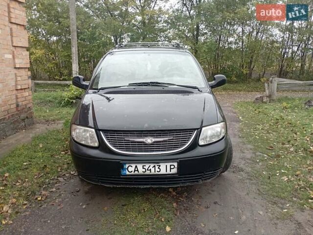 Черный Додж Караван, объемом двигателя 2.5 л и пробегом 360 тыс. км за 4700 $, фото 5 на Automoto.ua