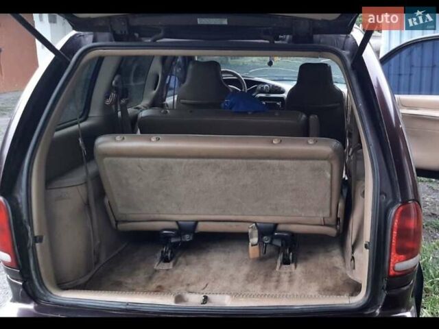 Коричневый Додж Караван, объемом двигателя 3 л и пробегом 250 тыс. км за 3500 $, фото 5 на Automoto.ua