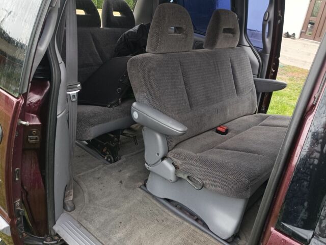 Коричневый Додж Караван, объемом двигателя 2.4 л и пробегом 270 тыс. км за 2200 $, фото 14 на Automoto.ua