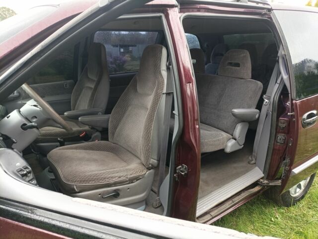 Коричневый Додж Караван, объемом двигателя 2.4 л и пробегом 270 тыс. км за 2200 $, фото 10 на Automoto.ua