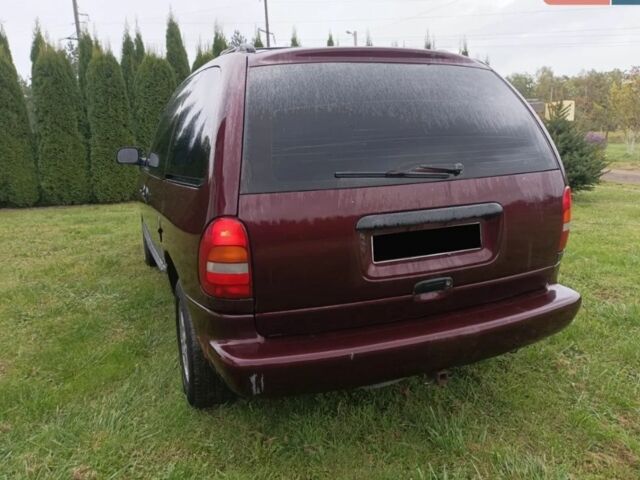 Коричневый Додж Караван, объемом двигателя 2.4 л и пробегом 270 тыс. км за 2200 $, фото 9 на Automoto.ua