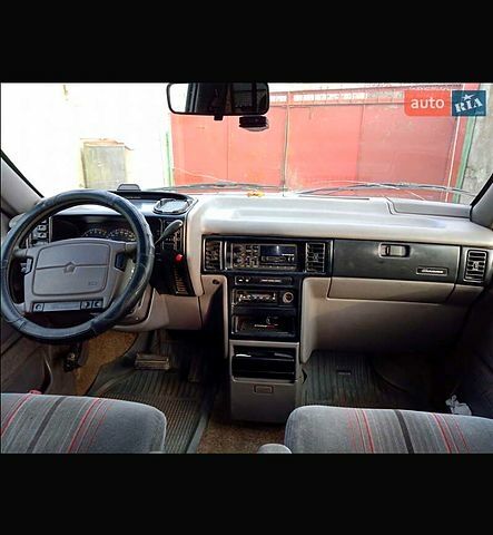 Додж Караван, объемом двигателя 3 л и пробегом 0 тыс. км за 1500 $, фото 2 на Automoto.ua