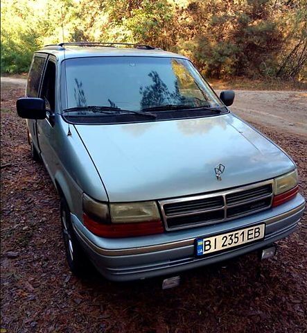 Додж Караван, объемом двигателя 3 л и пробегом 0 тыс. км за 1500 $, фото 3 на Automoto.ua