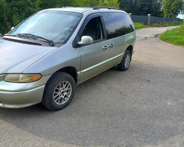 Додж Караван 1996 в Дрогобыче на Automoto.ua Серый Додж Караван, объемом двигателя 2.97 л и пробегом 200 тыс. км за 850 $, фото 6 на Automoto.ua