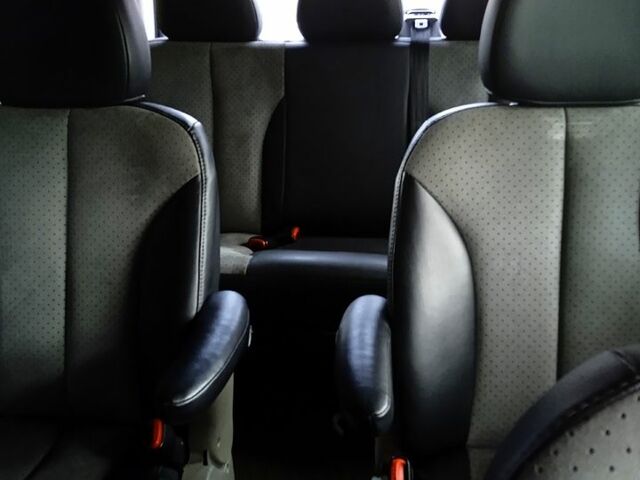 Серый Додж Караван, объемом двигателя 2.5 л и пробегом 295 тыс. км за 3200 $, фото 6 на Automoto.ua