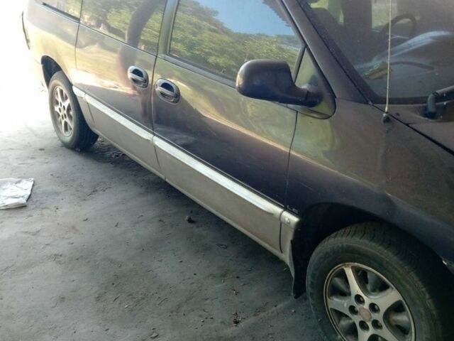 Сірий Додж Caravan, об'ємом двигуна 0 л та пробігом 250 тис. км за 1500 $, фото 3 на Automoto.ua