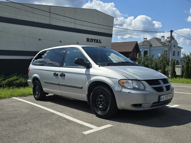 Додж Караван 2007 в Киеве на Automoto.ua Серый Додж Караван, объемом двигателя 3.3 л и пробегом 112 тыс. км за 7999 $, фото 1 на Automoto.ua