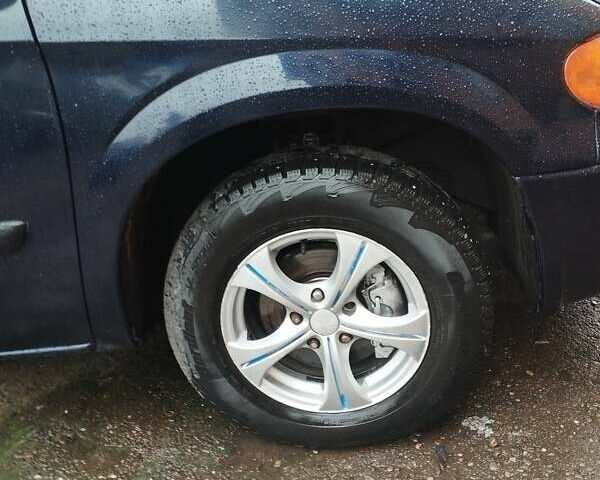 Синий Додж Караван, объемом двигателя 3.3 л и пробегом 200 тыс. км за 5100 $, фото 4 на Automoto.ua