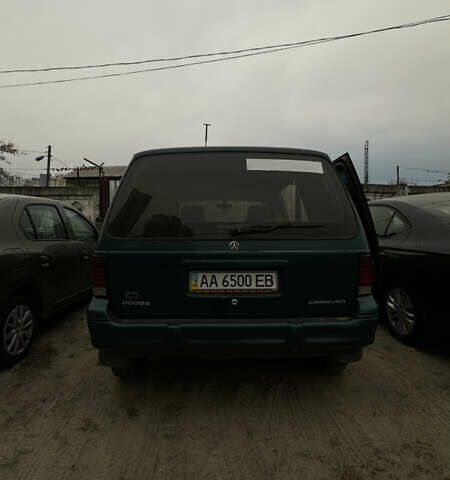 Додж Караван 1995 в Киеве на Automoto.ua Зеленый Додж Караван, объемом двигателя 3 л и пробегом 325 тыс. км за 2400 $, фото 3 на Automoto.ua