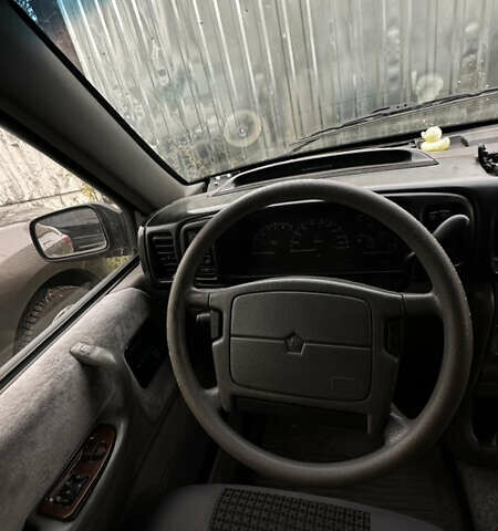 Додж Караван 1995 в Киеве на Automoto.ua Зеленый Додж Караван, объемом двигателя 3 л и пробегом 325 тыс. км за 2400 $, фото 6 на Automoto.ua